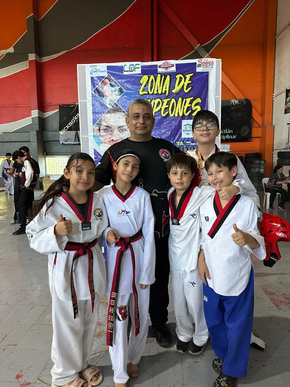 Entrenamiento de niños y juveniles en Taekwondo